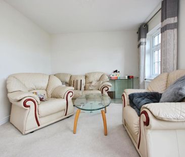 4 bedroom terraced house to rent - Photo 2