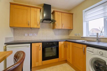 2 bedroom terraced house to rent - Photo 4