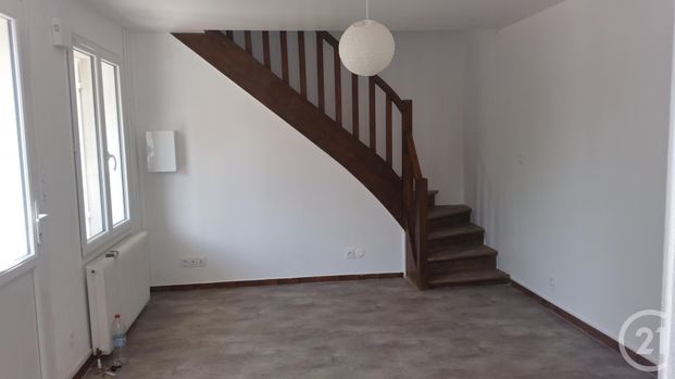 Location Appartement 3 pièces 53m² COULOMMIERS 77120 - Photo 1