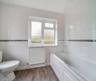 Calvin Close, Orpington BR5 - Photo 2