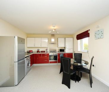 2 bedroom flat to rent - Photo 6