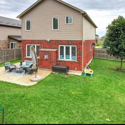 3 Bedroom House for Rent in Hyde Park, London, Ontario - Photo 4