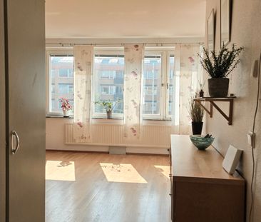 Viktoriagatan, Göteborg - Photo 4