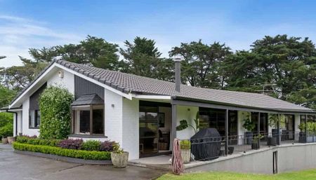 Family Home and Garden - Oakland Rd - Photo 3