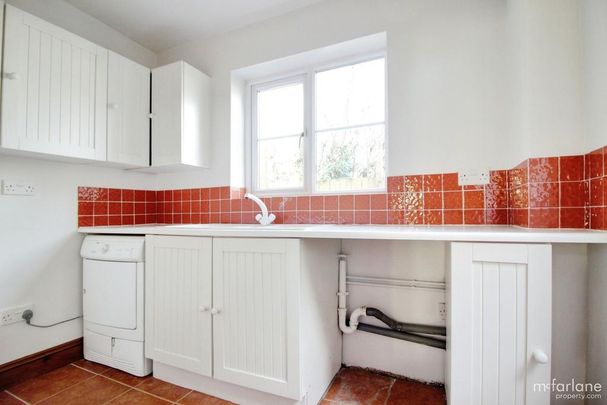 4 bedroom detached house to rent - Photo 1