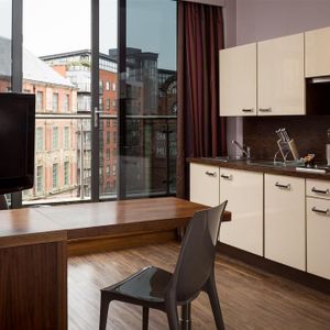 Studio to rent - Photo 2