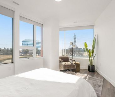 The Monterey - Photo 6