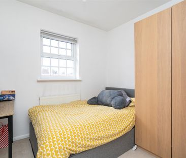 2 bed terraced house to rent in Crimscote Close, Shirley, Solihull - Photo 4