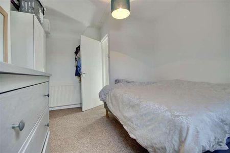 Clarendon Road, Southsea, PO5 - Photo 2