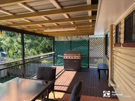 4 Hampton Court, 4159, Birkdale Qld - Photo 2