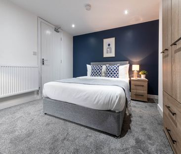Wetherby Grove (room 1), Burley, Leeds - Photo 3