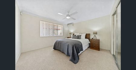 Spacious Three-Bedroom Home with Generous Living and Outdoor Entertaining - Photo 5