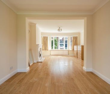 3 bedroom semi-detached house to rent - Photo 1