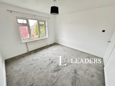 3 bedroom semi-detached to rent Anson Road; Meir; ST3 - Photo 4