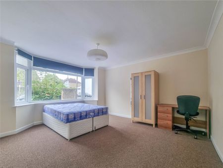 College Road, - Photo 3