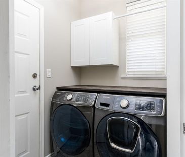 35487 Strathcona Court apartment — Abbotsford, BC (5-Bedroom) - 5 Bedroom - Photo 2