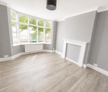4 bedroom terraced house to rent - Photo 1