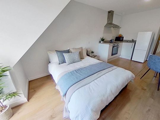 Studio to rent - Photo 1