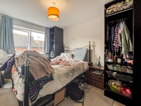 3 bedroom terraced house to rent - Photo 3