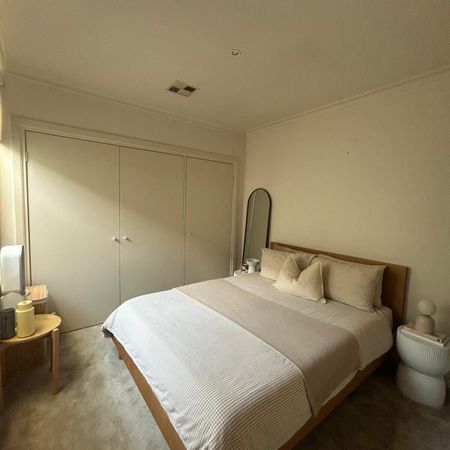 South Yarra - Photo 3