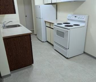 1 Bedroom 1 Bath Apartment - Photo 1