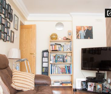Equipped room in shared apartment in Artane, Dublin - Photo 1