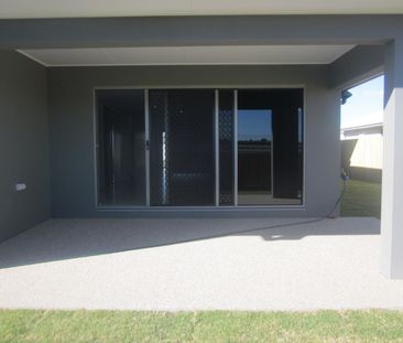 SOUGHT AFTER AREA IN OORALEA - Photo 2