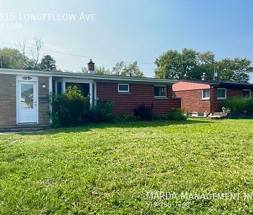 SPACIOUS 3BED/1BATH HOUSE IN SOUTH WINDSOR! PLUS UTILITIES - Photo 1