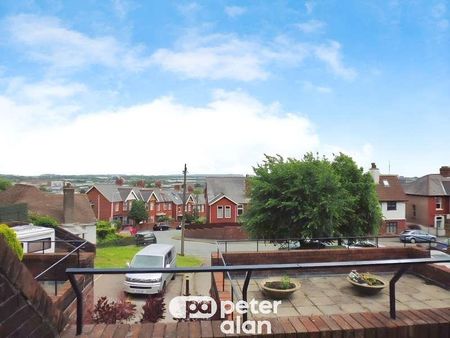 Deanery Gardens, Dewsland Park Road, Newport, NP20 - Photo 4
