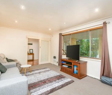 Family Home! - Photo 1