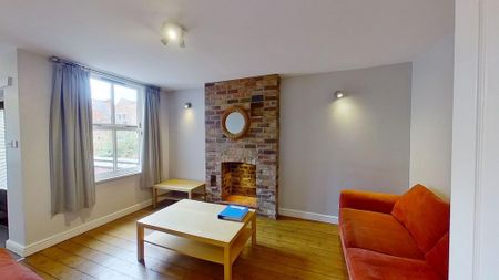 6 bedroom house to rent - Photo 2