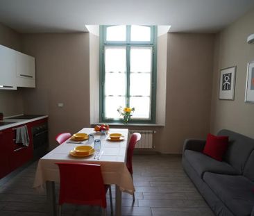 Via Francesco Cigna, Turin, Piedmont 10152 - Photo 1