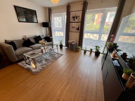 Richard Lewis Way - Photo 2