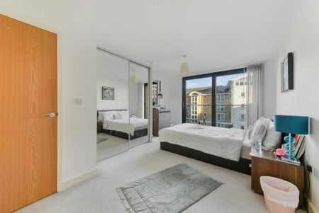 3 bedroom apartment to rent - Photo 3