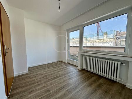 Großzügige Maisonette in der Fußgängerzone von Troisdorf inkl. Wintergarten, Terrasse und Loggia! - Foto 5