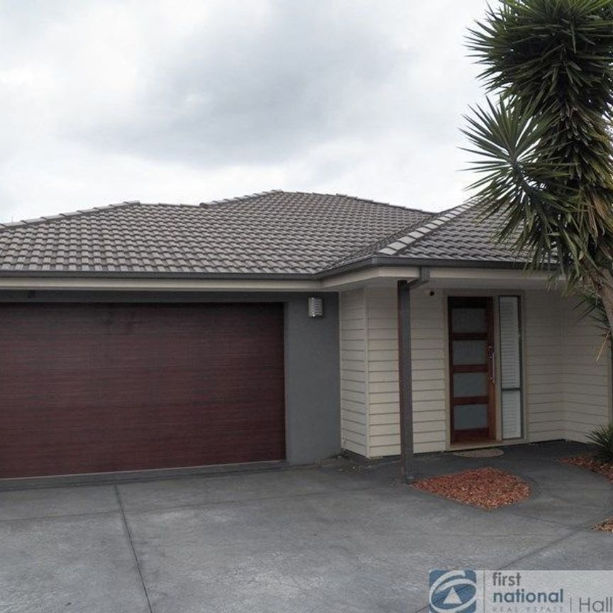 27a Lomond Avenue, Kilsyth - Photo 1