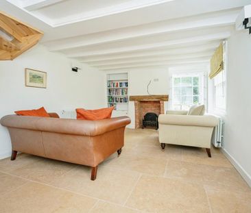 2 bedroom detached house to rent - Photo 2