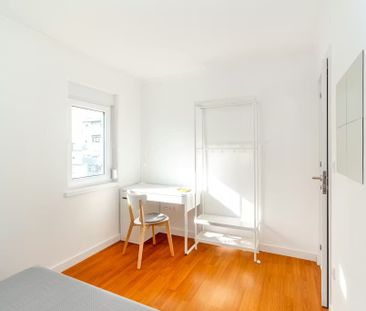 Rua Sousa Bastos, Lisbon, Lisbon 1950-306 - Photo 6