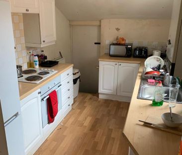 6 bedroom house share to rent - Photo 1