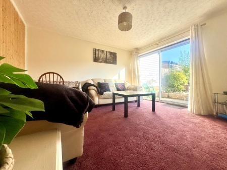 Beecroft Close, Canterbury - Photo 1