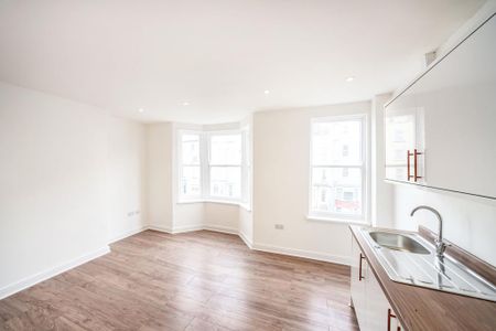 1 bedroom apartment to rent - Photo 3