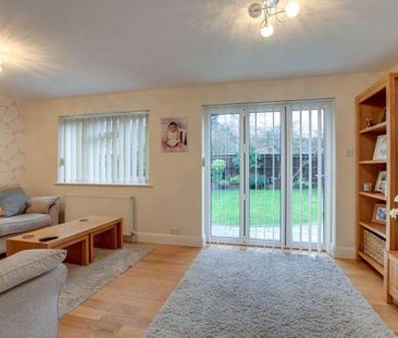 4 bedroom detached house to rent - Photo 3