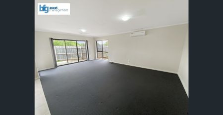 Stylish 3-Bedroom Townhouse in Prime Hoppers Crossing Location - Photo 3