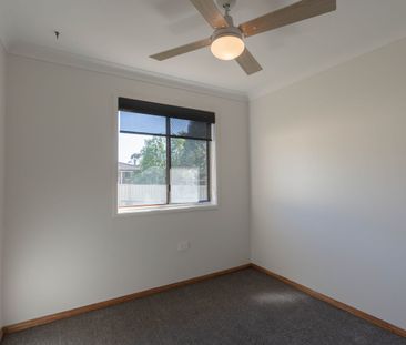 3 bedroom Family Home. - Photo 2