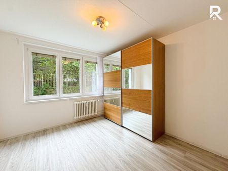 Pronájem bytu 4+1 78 m² - Photo 2
