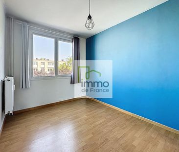 Location Appartement 4 pièces 81m² - Photo 3