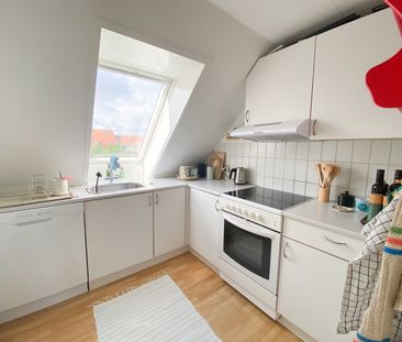 Hyggelig 2-værelses lejlighed med hems - Photo 6