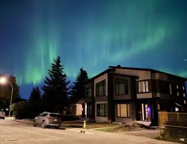 Luxurious Inner City Home | Prime Calgary Location | 66 Montrose Crescent NE, Calgary - Photo 1