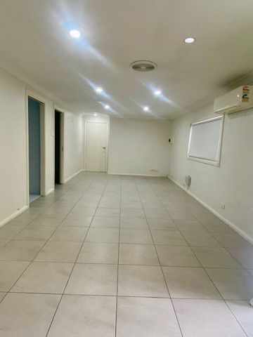 Cambridge Gardens - Photo 4