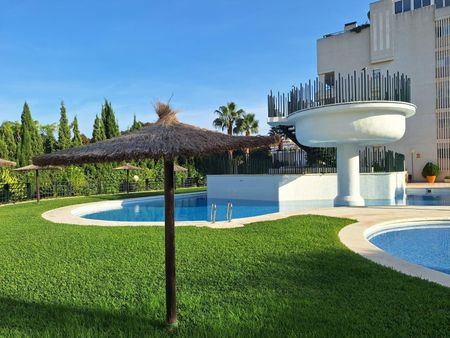 Piso de alquiler en Avenida Pintor Fernando Soria, Alicante Golf - Photo 2